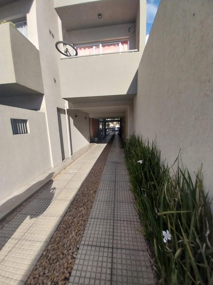 CASULLO 239 3ER PISO B · Morón — foto 17