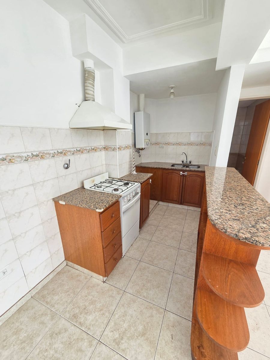 Hipolito Yrigoyen 831 · Bahia Blanca — foto 6
