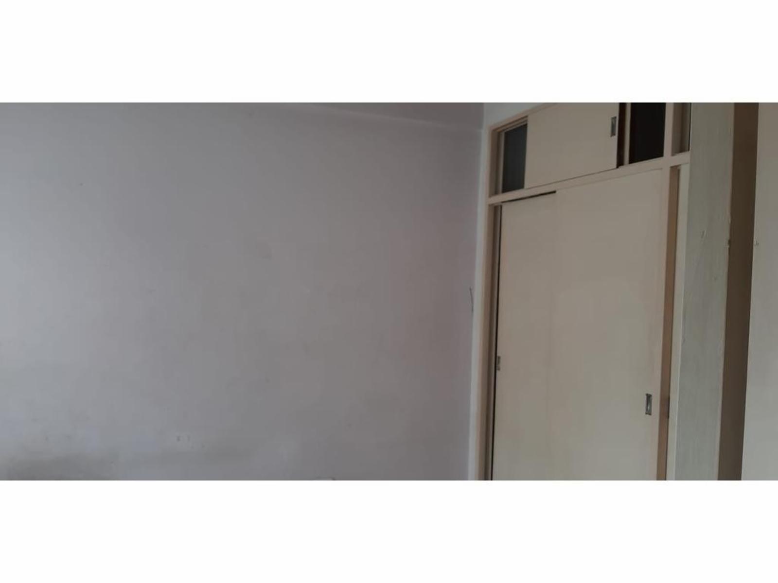 Lisandro de la Torre 1470 , 2° B · La Matanza — foto 8
