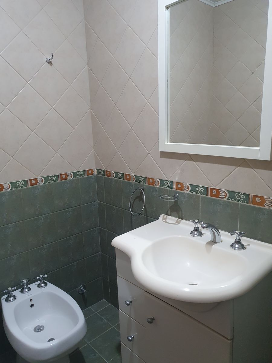 CASTELLI 810 · La Matanza — foto 18