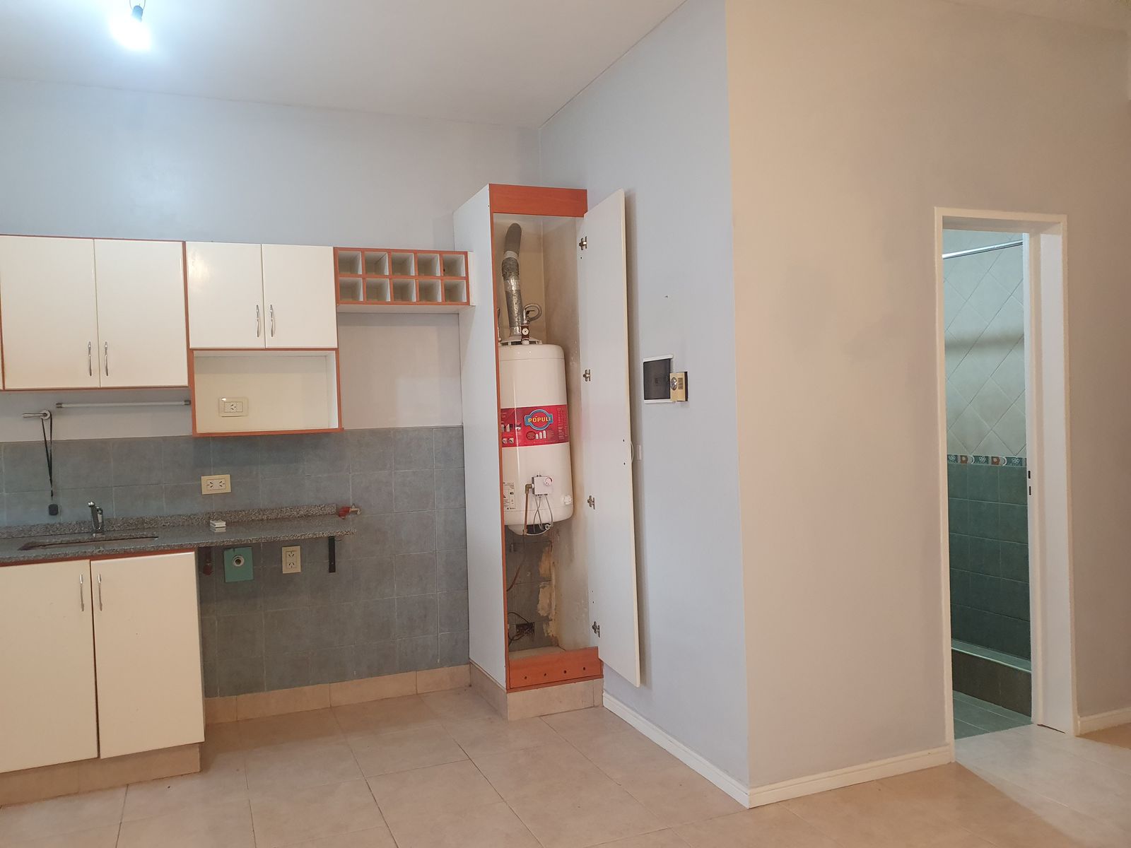 CASTELLI 810 · La Matanza — foto 8