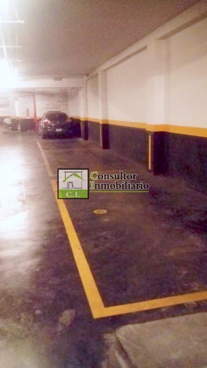 Cocheras en Torre con seguridad las 24 horas