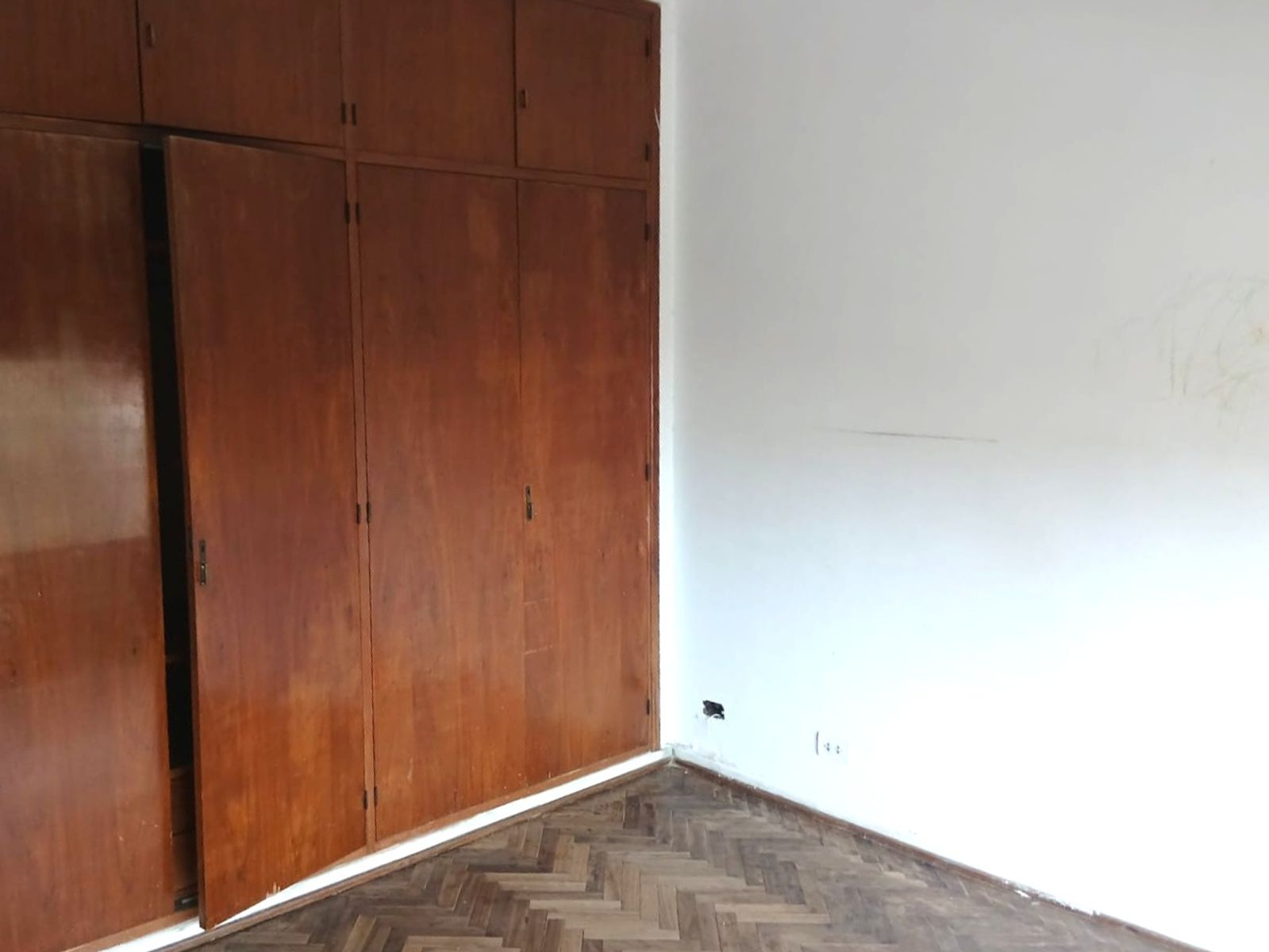 Bulnes 3000 · Morón — foto 6