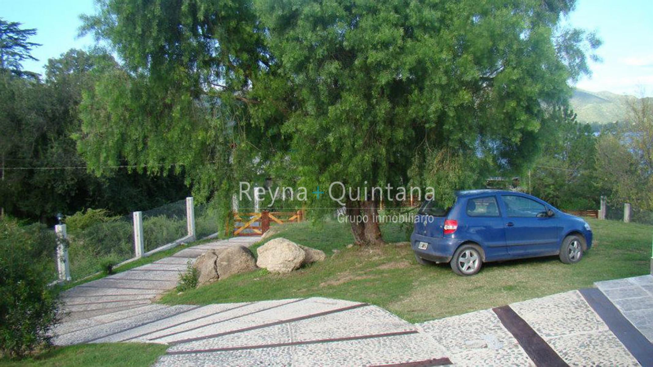 Complejo de Cabañas en Venta - Villa Parque Siquiman