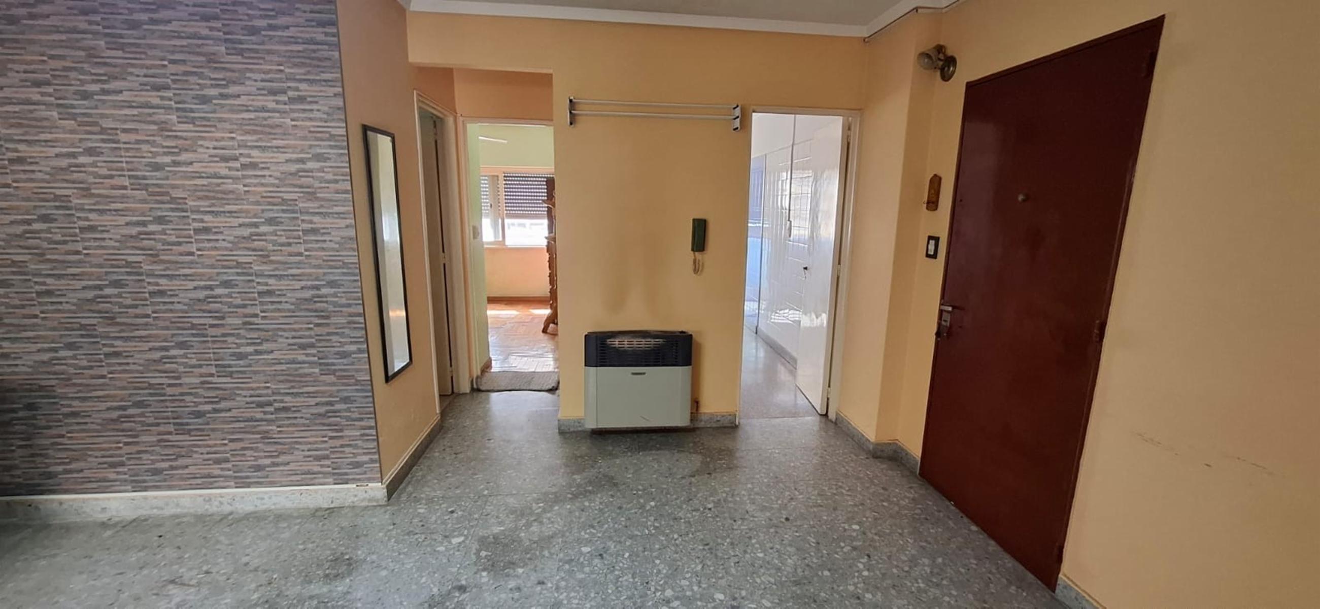 DEPARTAMENTO 2 AMBIENTES SAN JUSTO CENTRO APTO PROFESIONAL