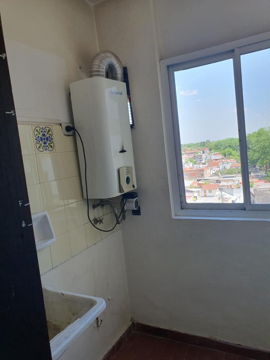 ROSALES 727 · Morón — foto 3