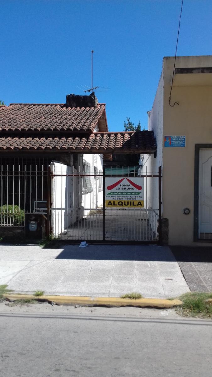 Cocheras en Alquiler Paso del Rey Centro, Frente club Social