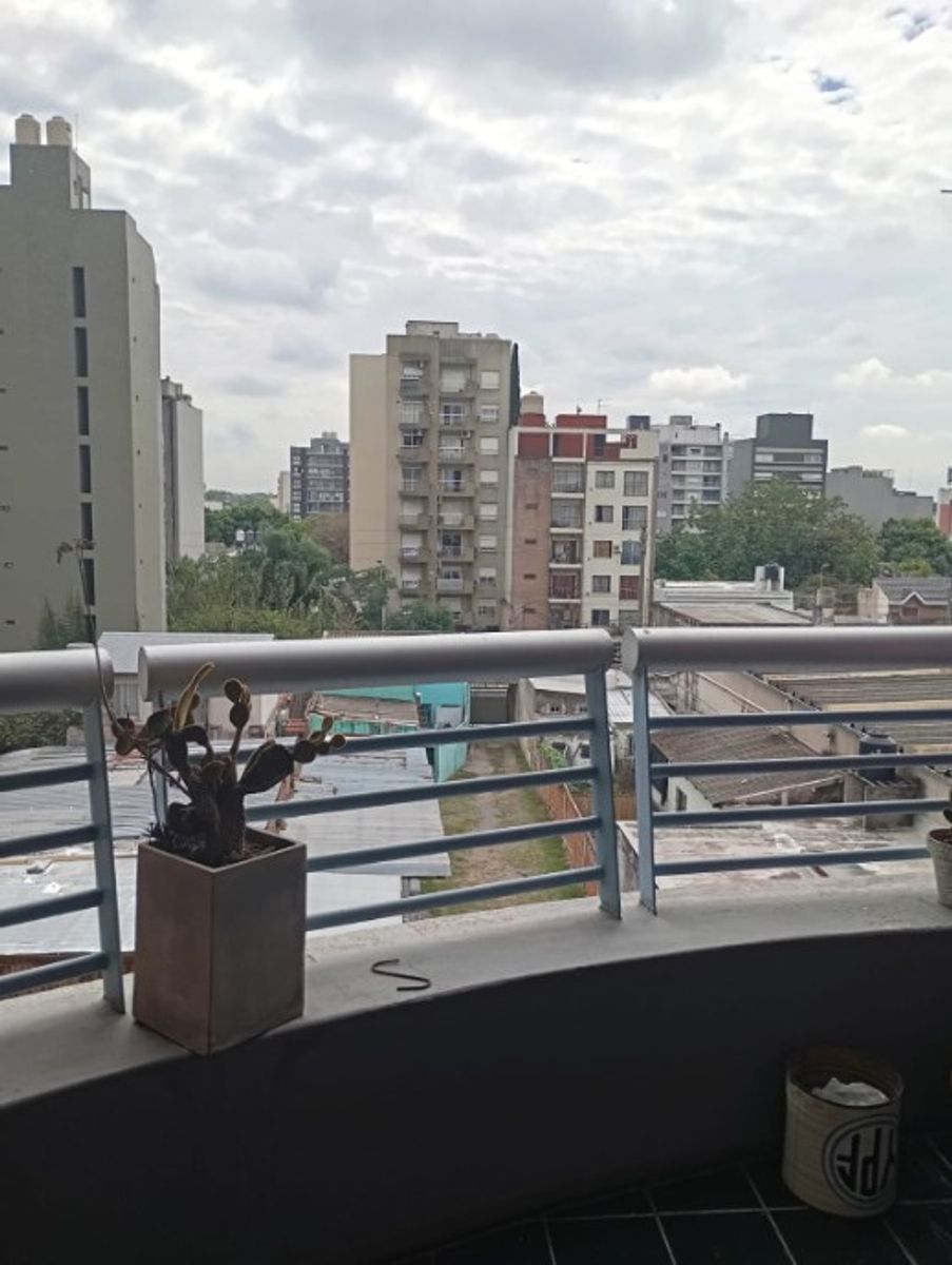 Machado 1053 · Morón — foto 12
