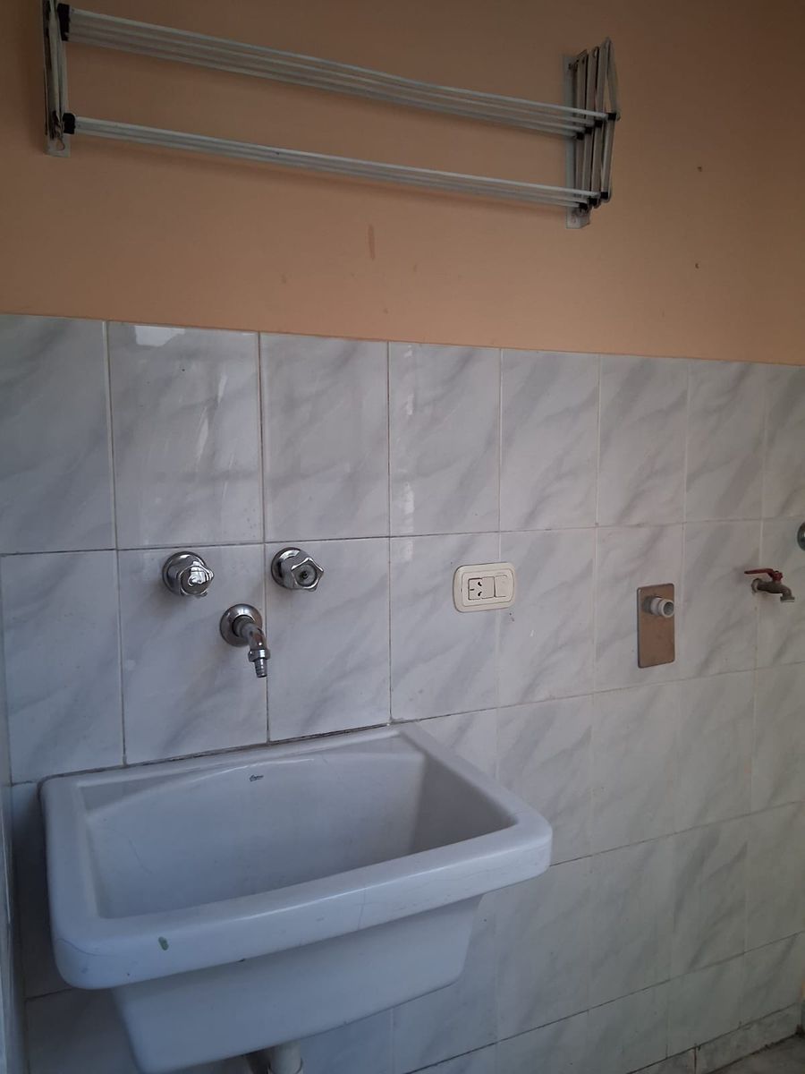 basualdo 663 · Villa Luro — foto 5