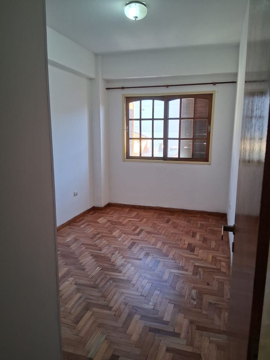 basualdo 663 · Villa Luro — foto 8