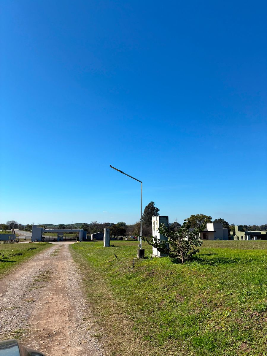 EN VENTA LOTES EN BARRIO LAGAR DE LOS NOGALES CON FINANCIACIÓN · Tafí Viejo — foto 3
