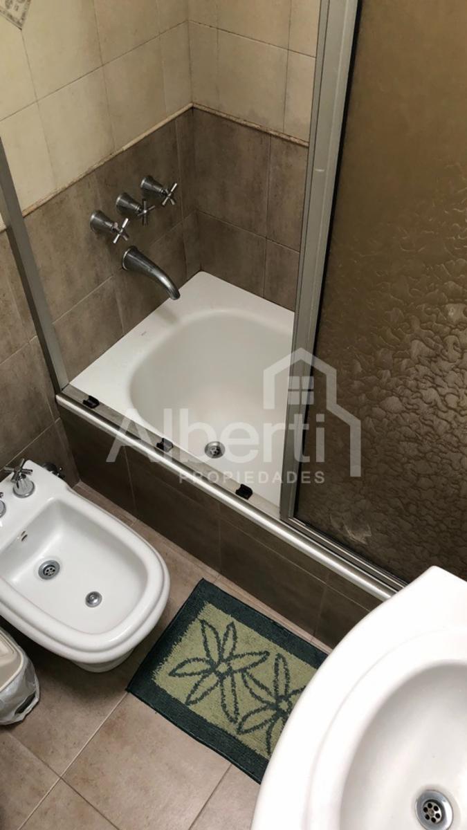 Paris 700 · Morón — foto 20