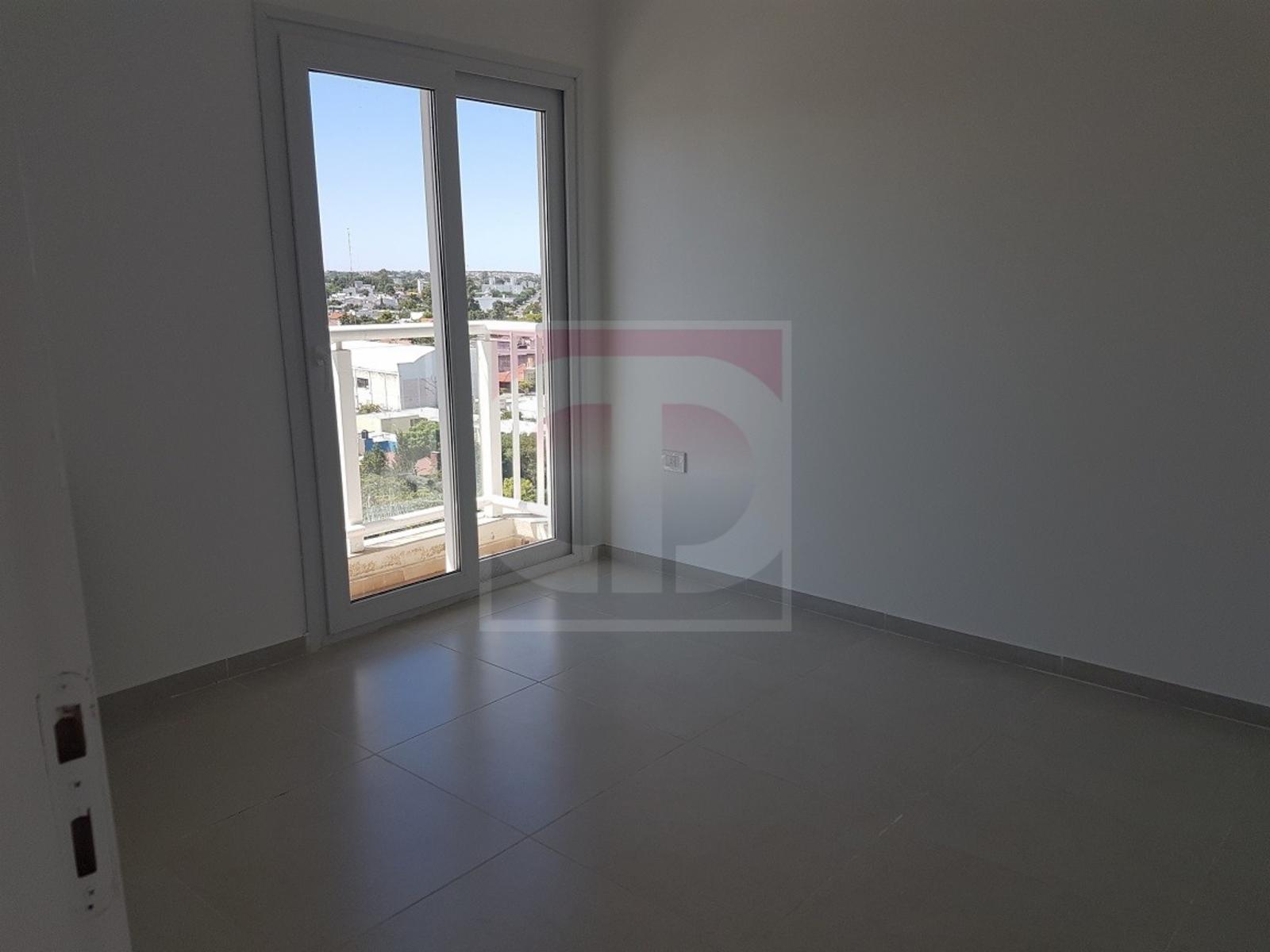 Venta departamento 1 dormitorio - 2 baños, edificio Don Bosco · Capital — foto 6