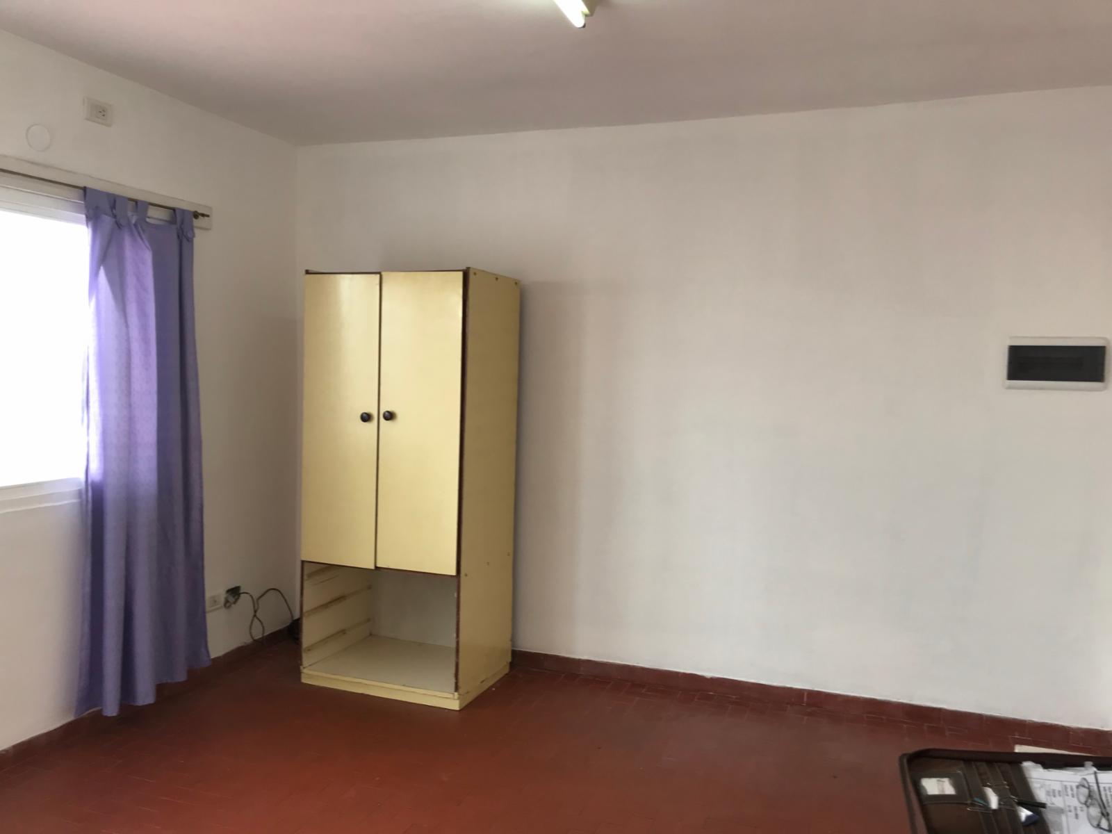 Avda: CROVARA 1500 · La Matanza — foto 4