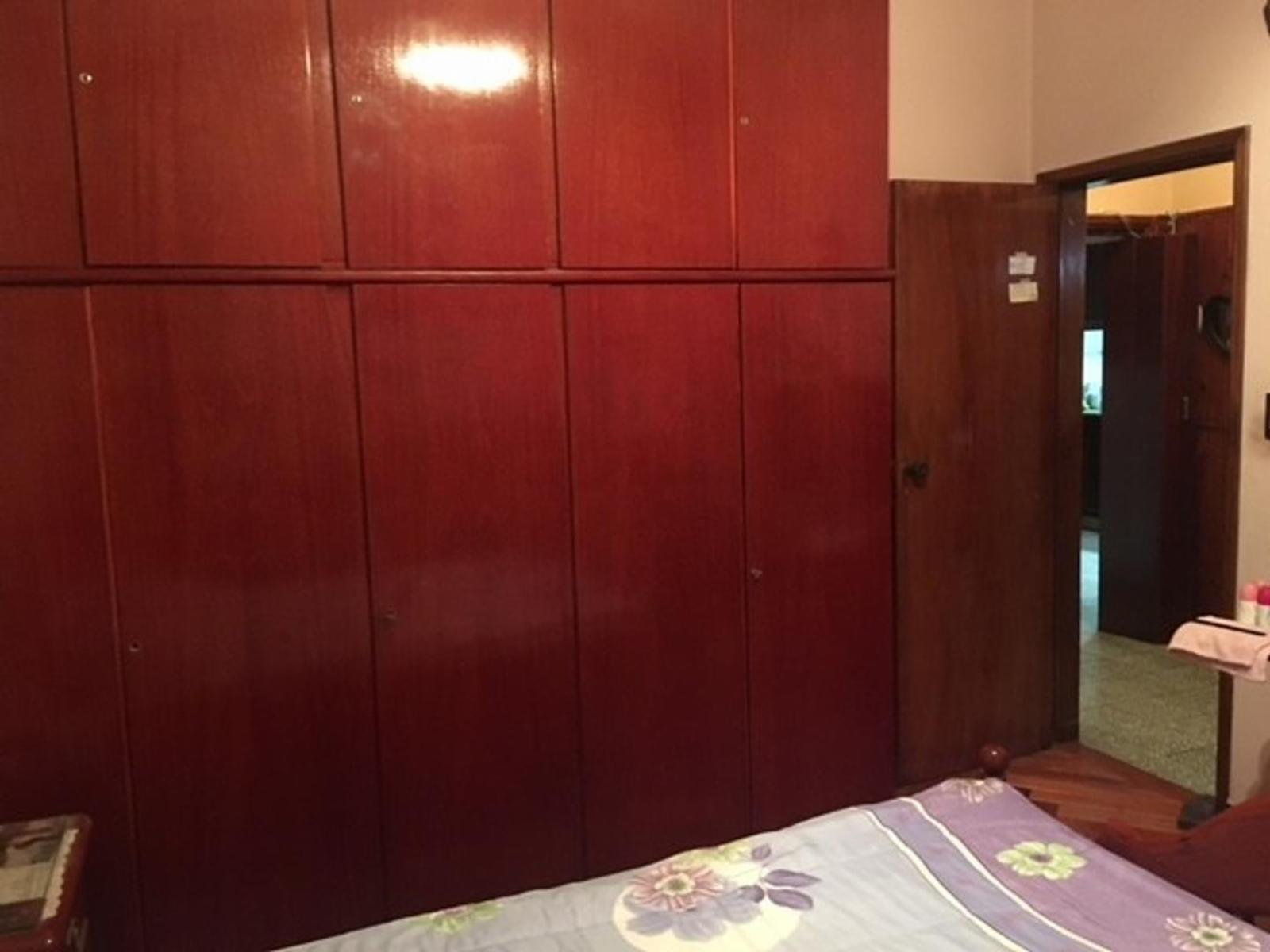 Lisandro de la torre 200 · Quilmes — foto 14