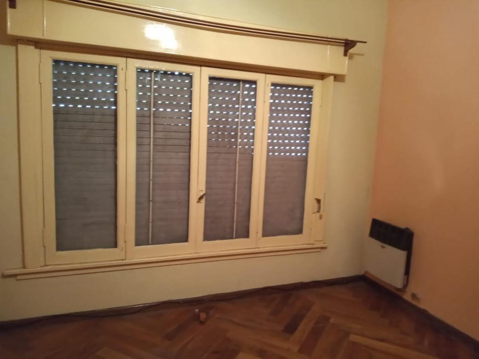 Lisandro de la torre 200 · Quilmes — foto 17