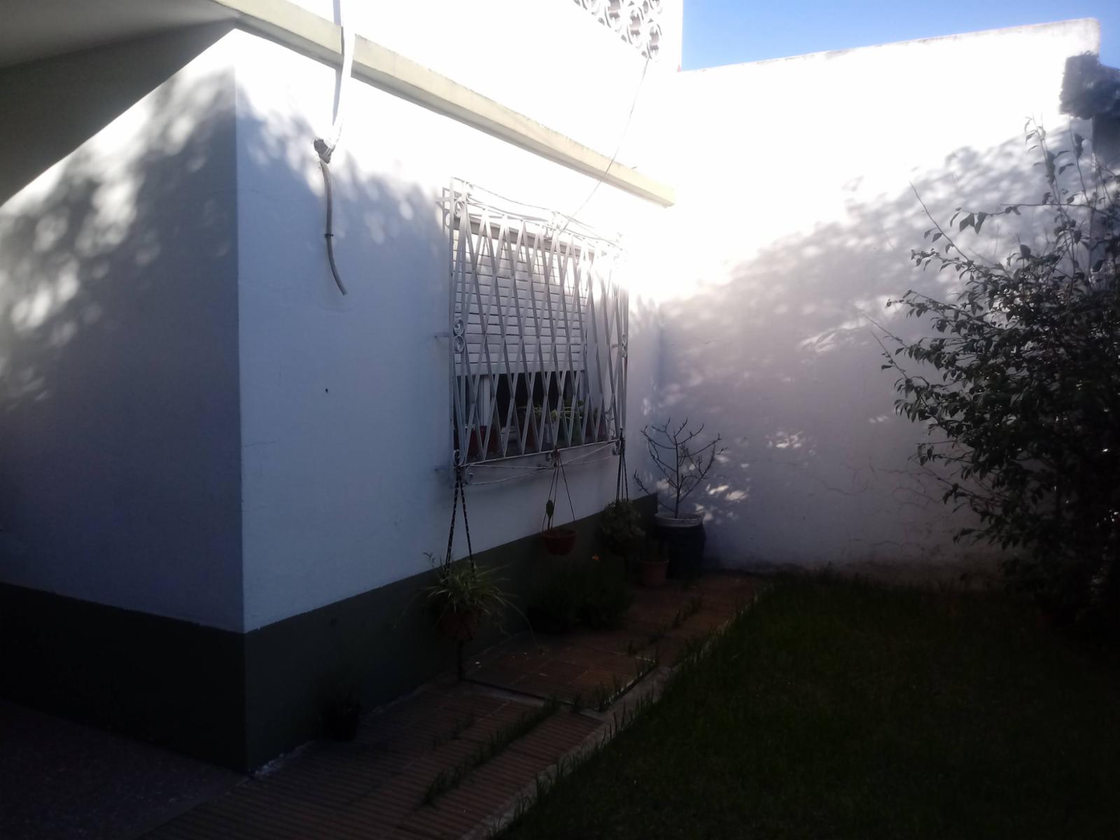 Sourignes 1446 · Morón — foto 4