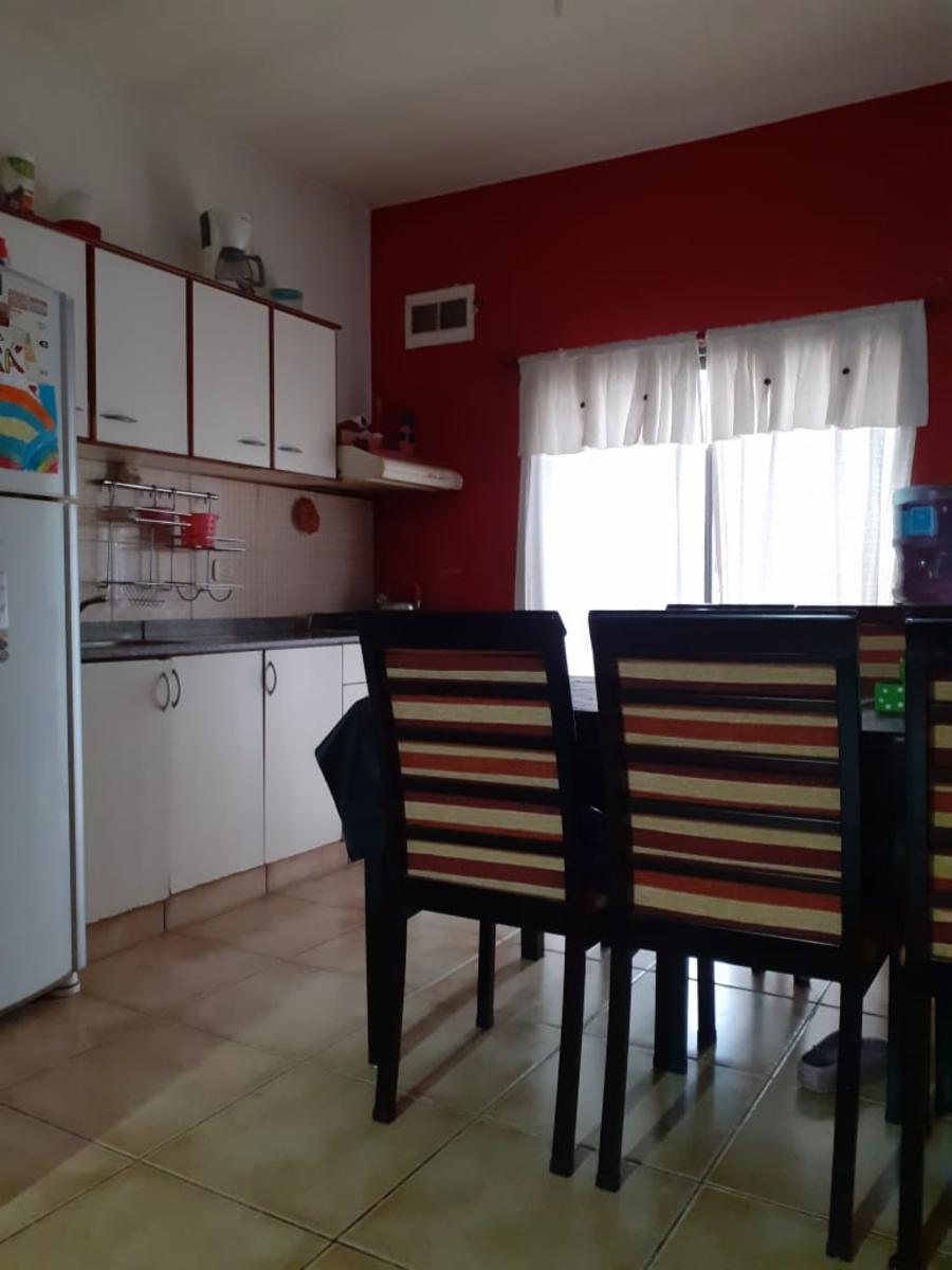 CONSEJAL ROSSO 1658 · Ituzaingó — foto 8