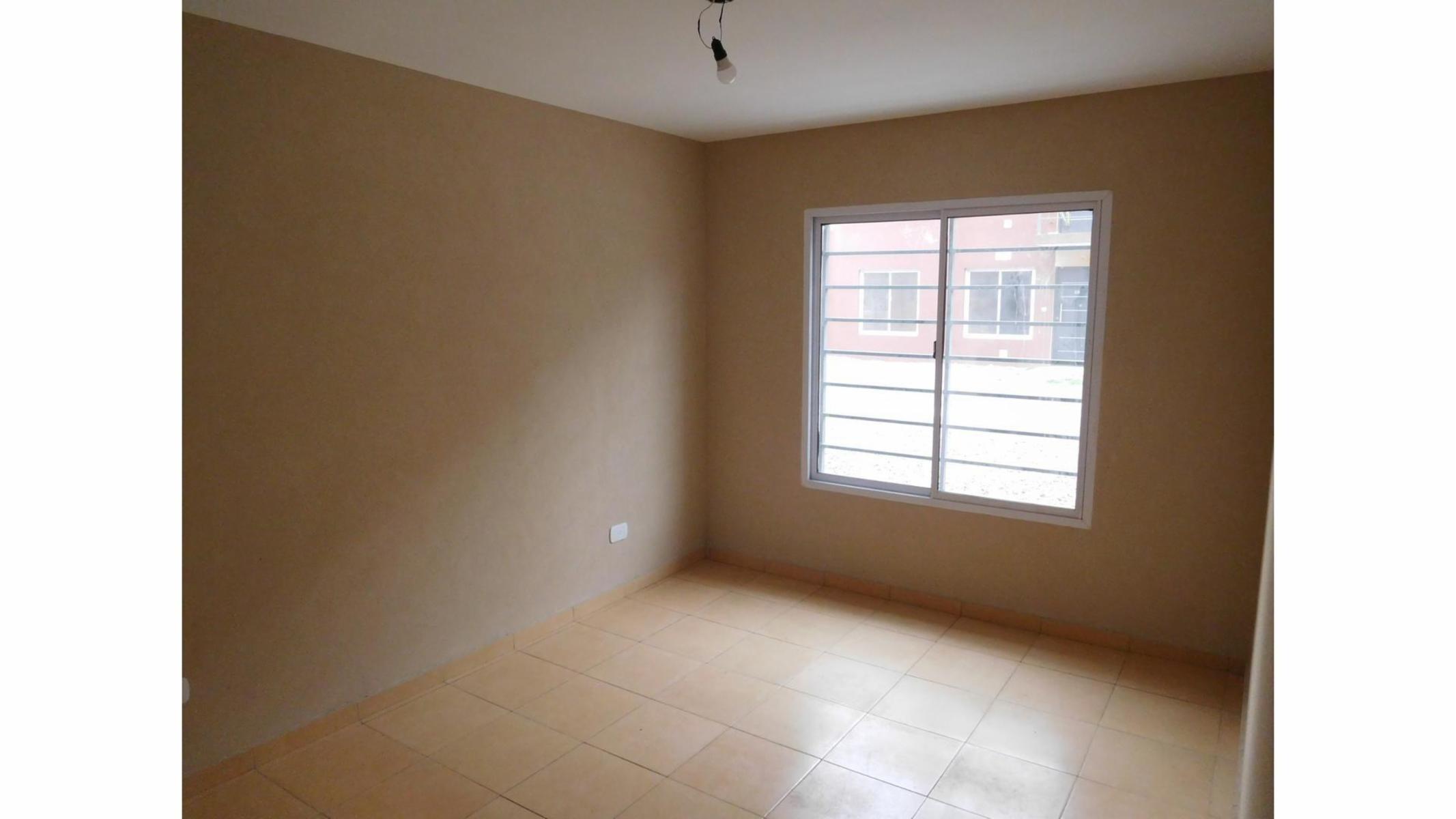 Barbosa 300 · Morón — foto 4