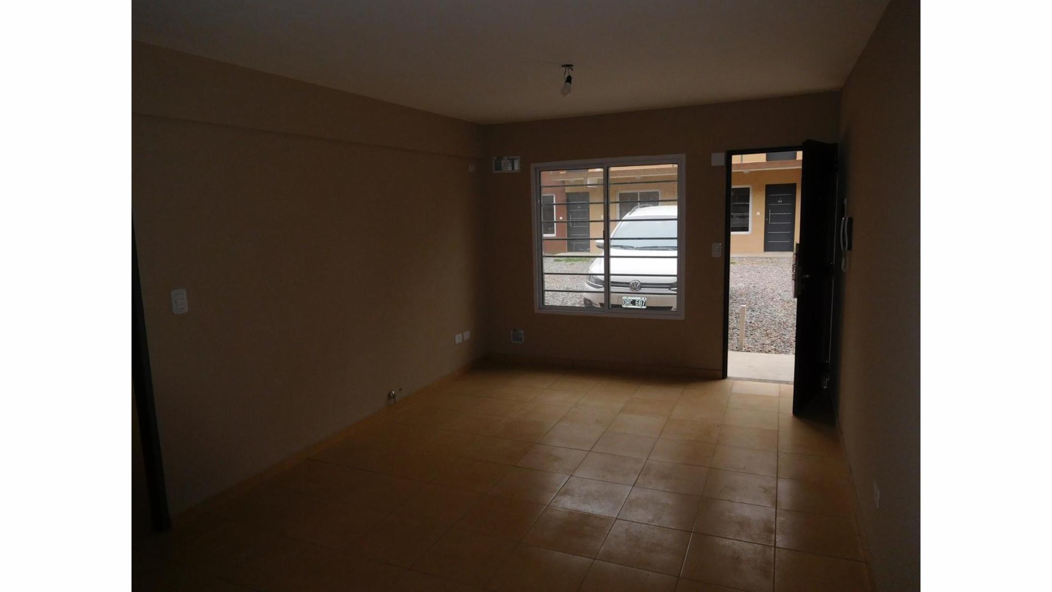 Barbosa 300 · Morón — foto 5