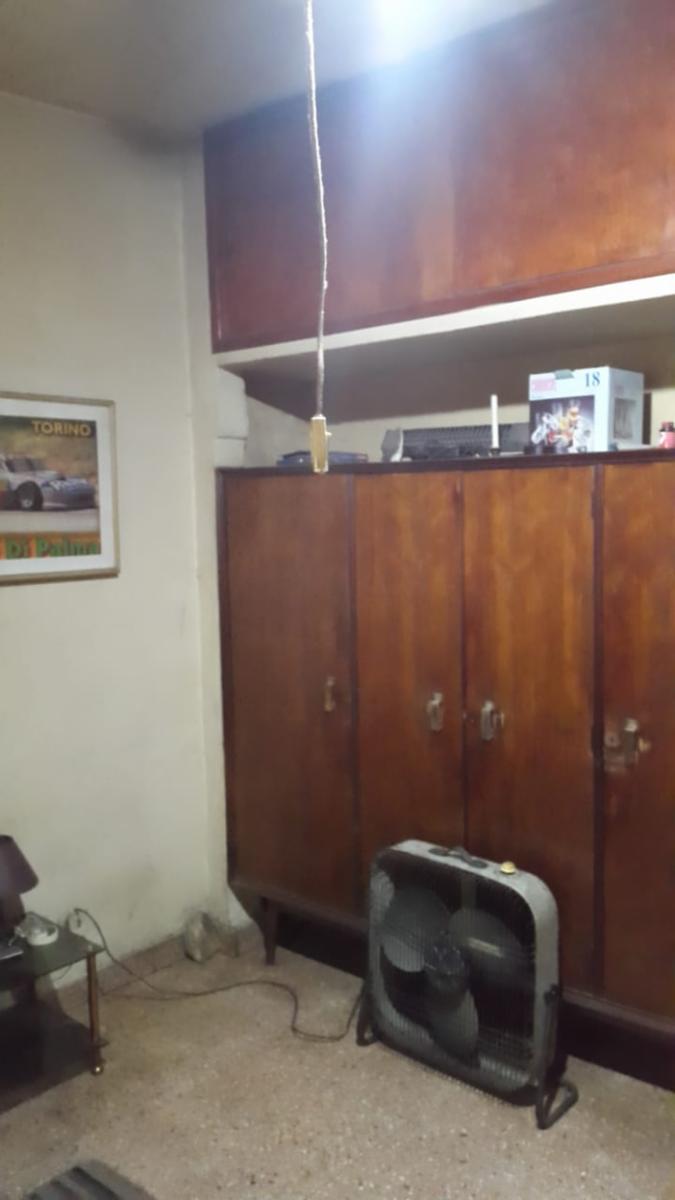 Avellaneda al 2300 · Morón — foto 17