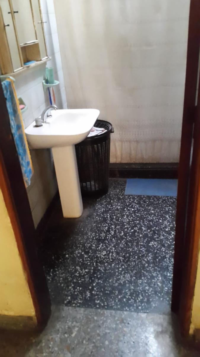 Avellaneda al 2300 · Morón — foto 38