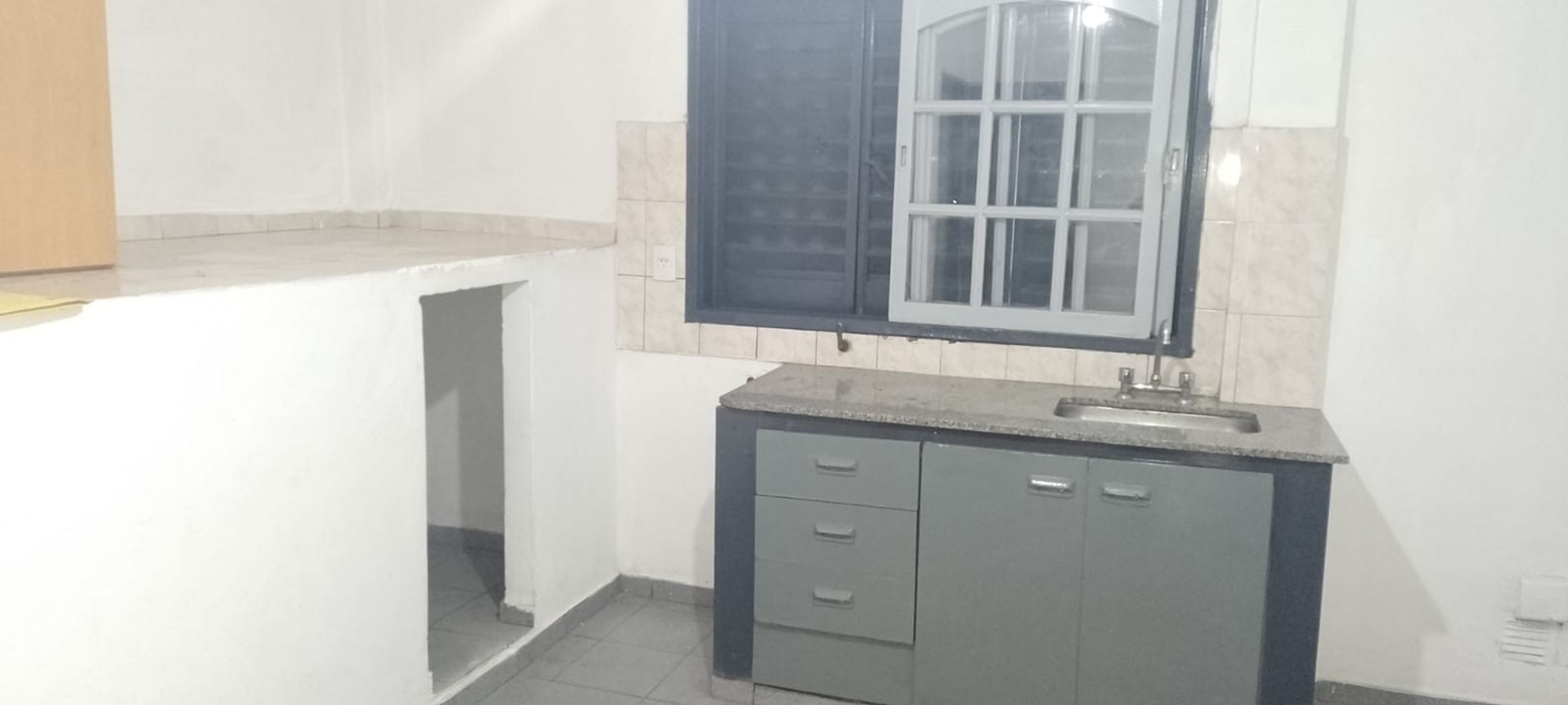ALQUILER DEPTO DE 3 AMBIENTES