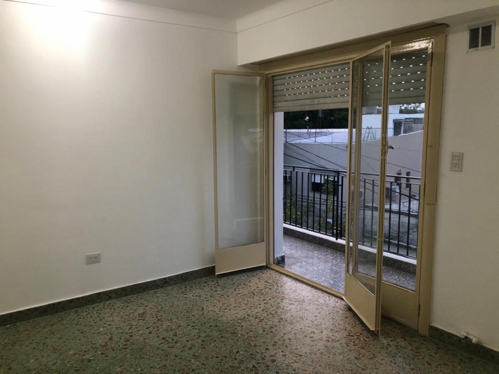 Ucrania 1500 · San Isidro — foto 10