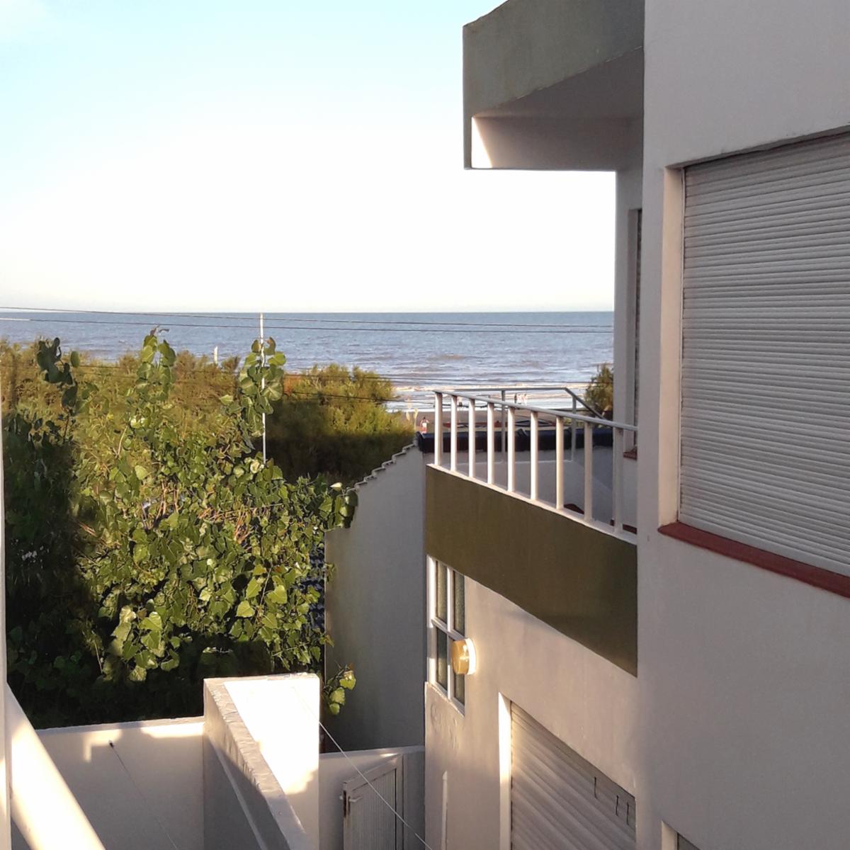 ALBERDI 100 · La Costa — foto 28