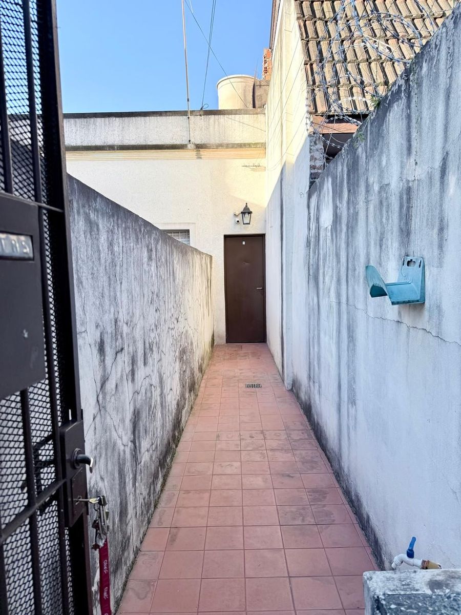 Pasaje Peru 7553 · San Martín — foto 3