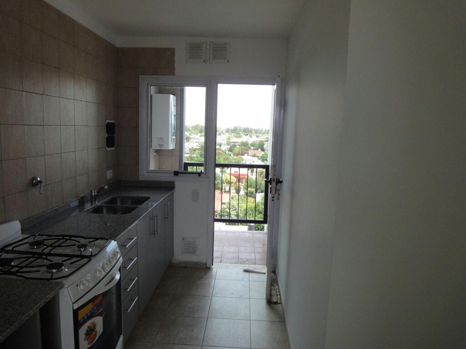 BERNARDO DE IRIGOYEN AL 600 · Escobar — foto 15