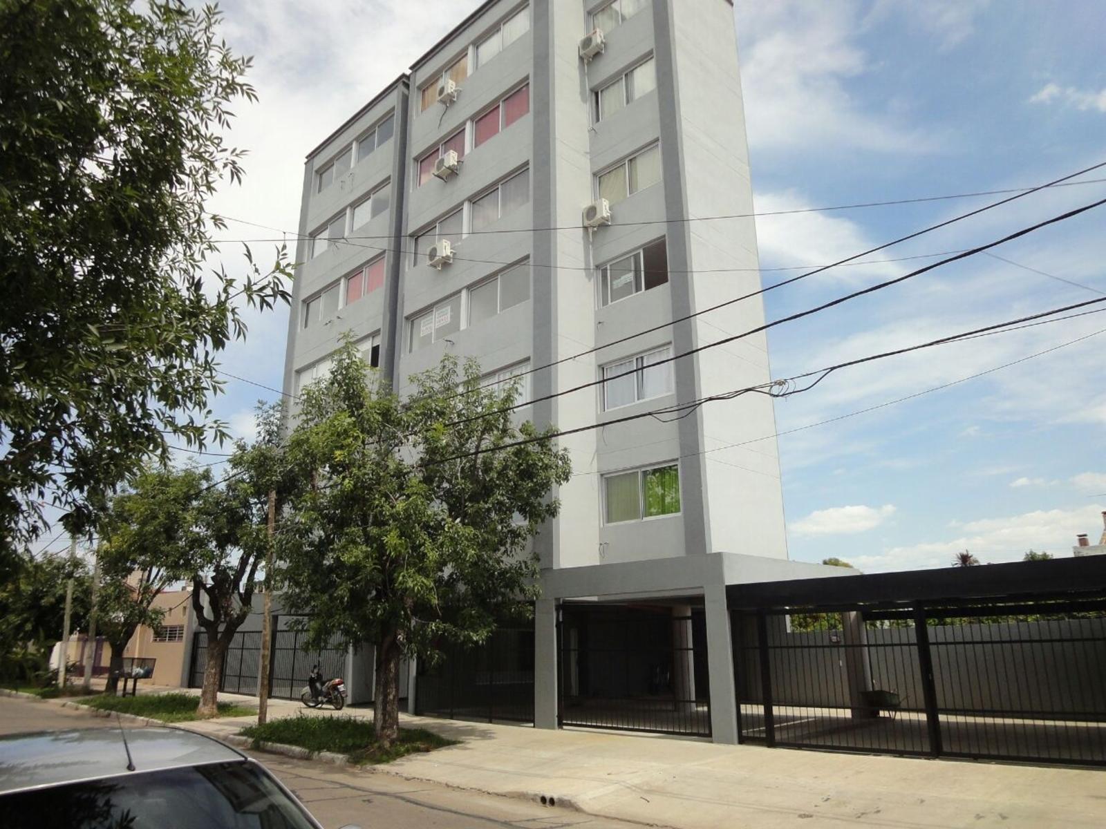 BERNARDO DE IRIGOYEN AL 600 · Escobar — foto 16