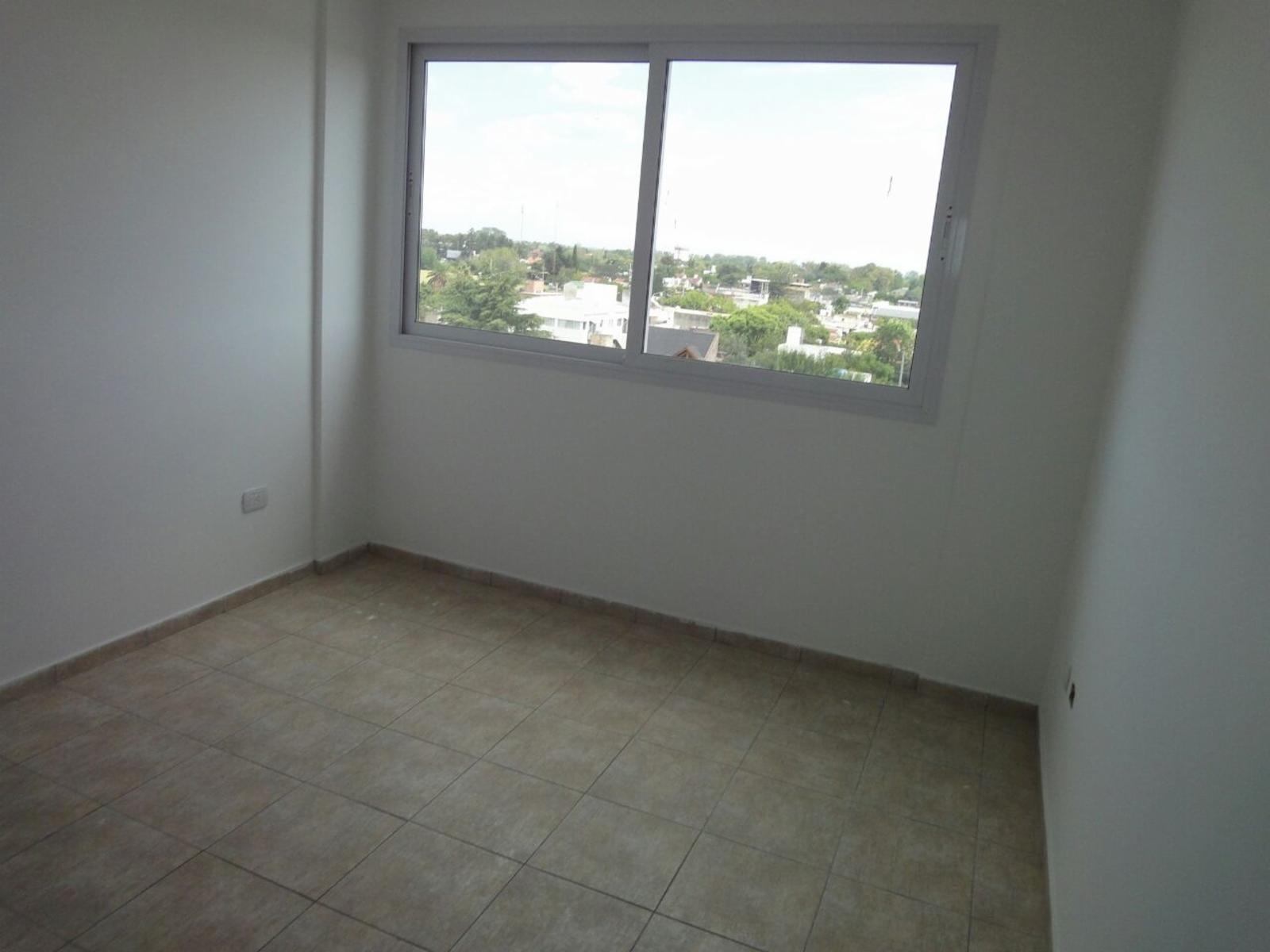 BERNARDO DE IRIGOYEN AL 600 · Escobar — foto 6