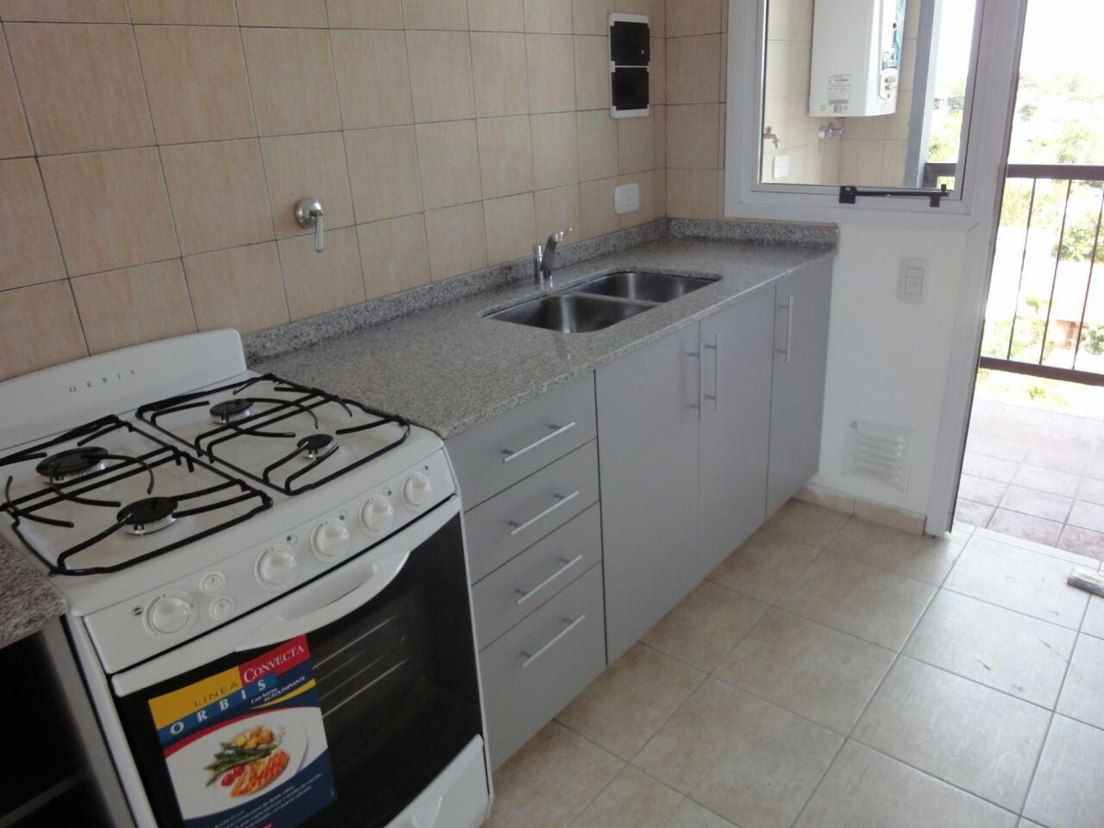 BERNARDO DE IRIGOYEN AL 600 · Escobar — foto 9