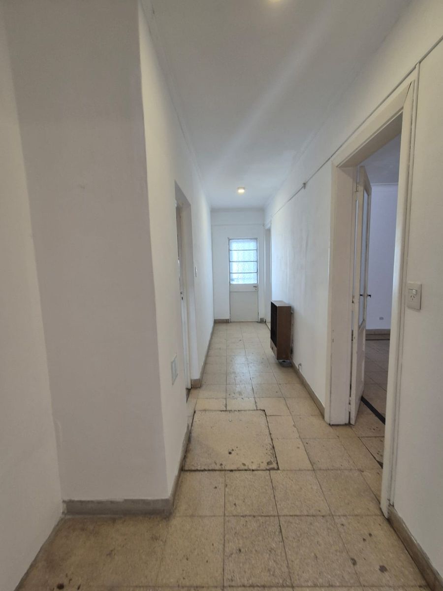 Almirante Brown 225 · General Rodriguez — foto 3