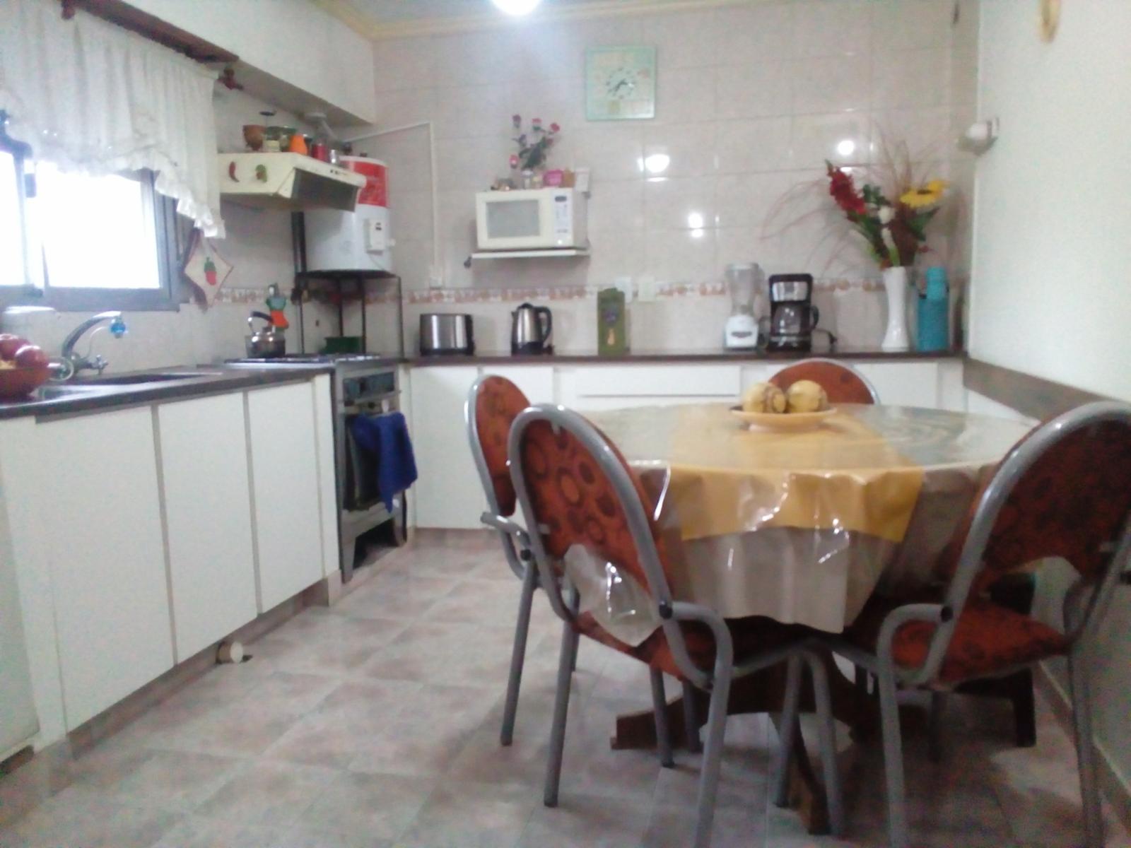 RIVADAVIA  7599 · San Martín — foto 4