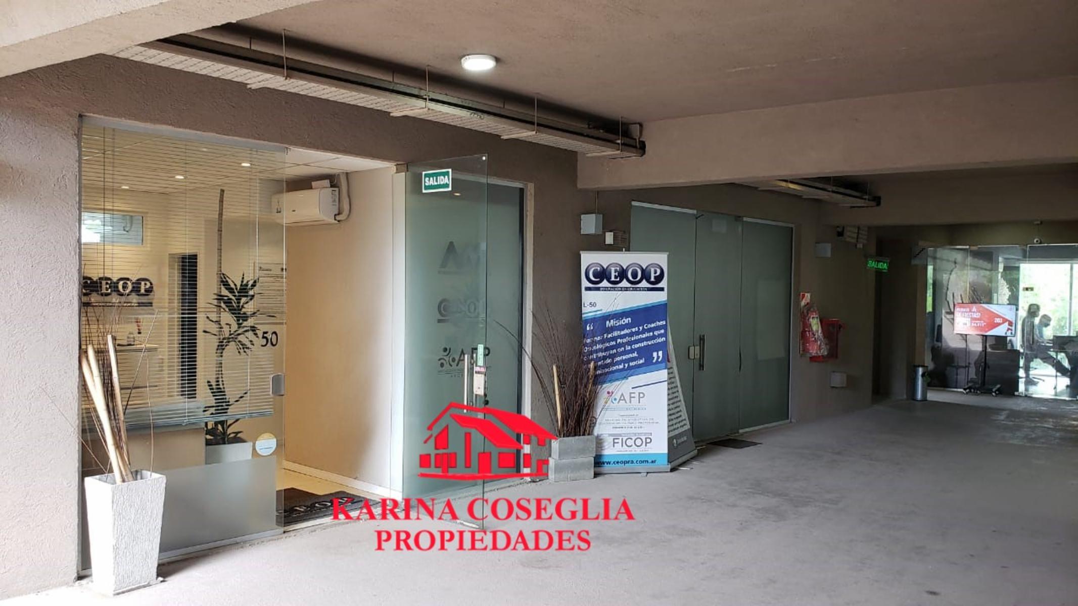 EXCELENTE OFICINA EN VENTA
