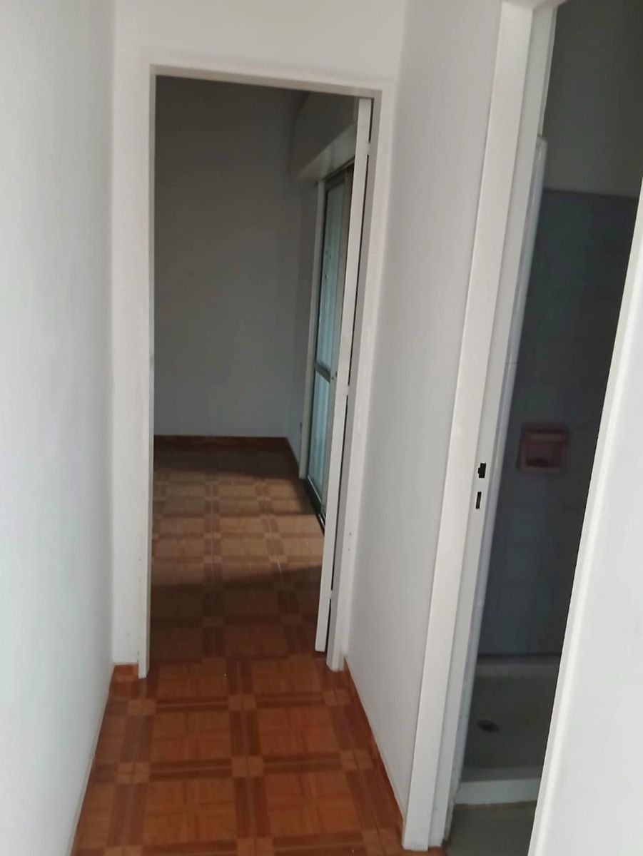 JOSE BIANCO 1383 · Morón — foto 11