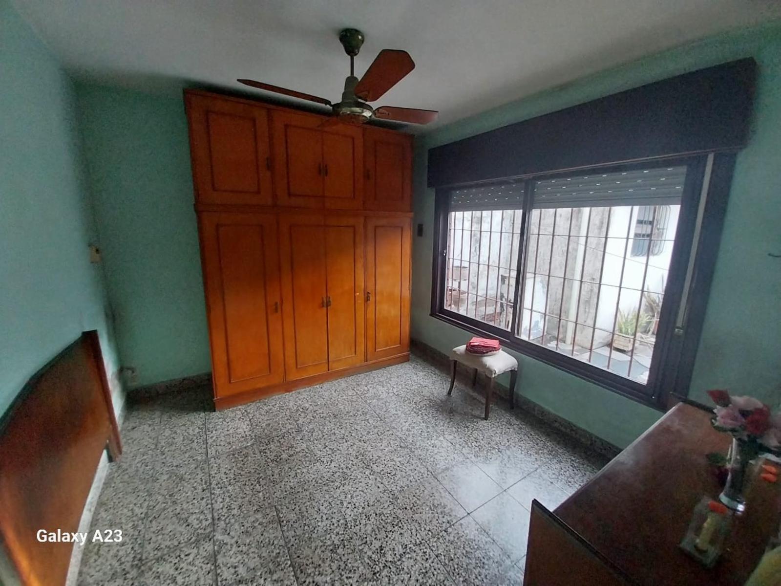 Dean Funes 2500 · Ituzaingó — foto 6