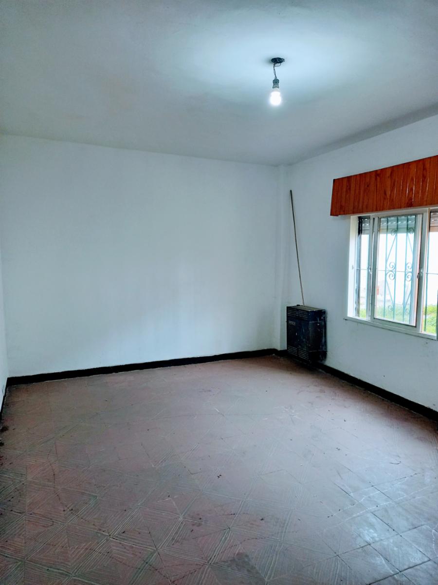 Boulevard Presidente Perón 1979 · Moreno — foto 24