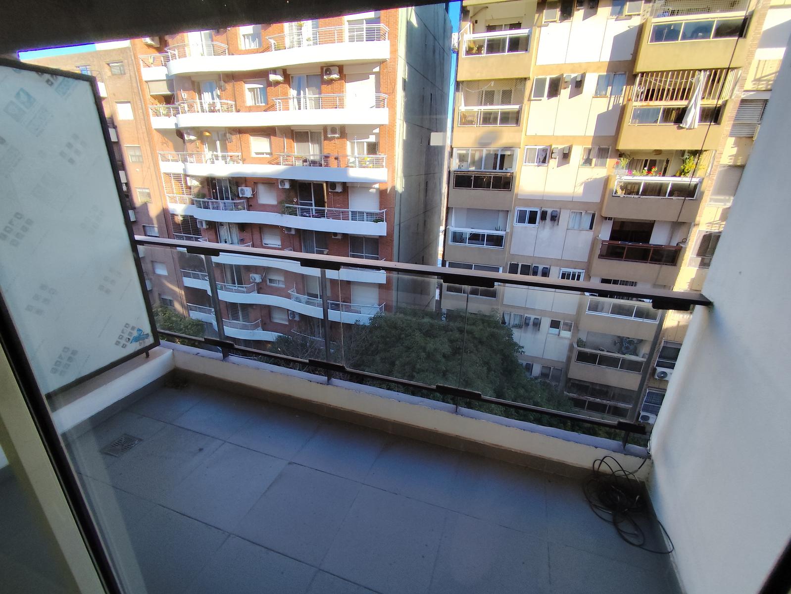 Departamento en Alquiler en Centro - Zeballos al 600