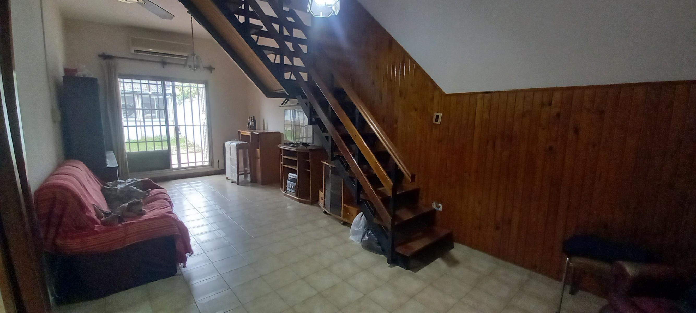 Chalet 5 ambientes con galpón de 113 mts2 - Chilavert