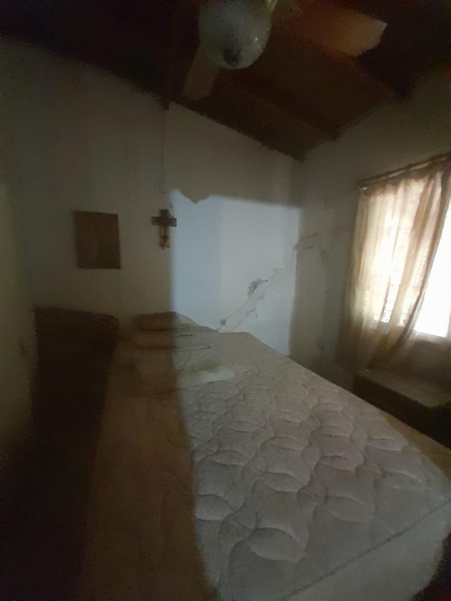 Padre Perna 1800 · Escobar — foto 5
