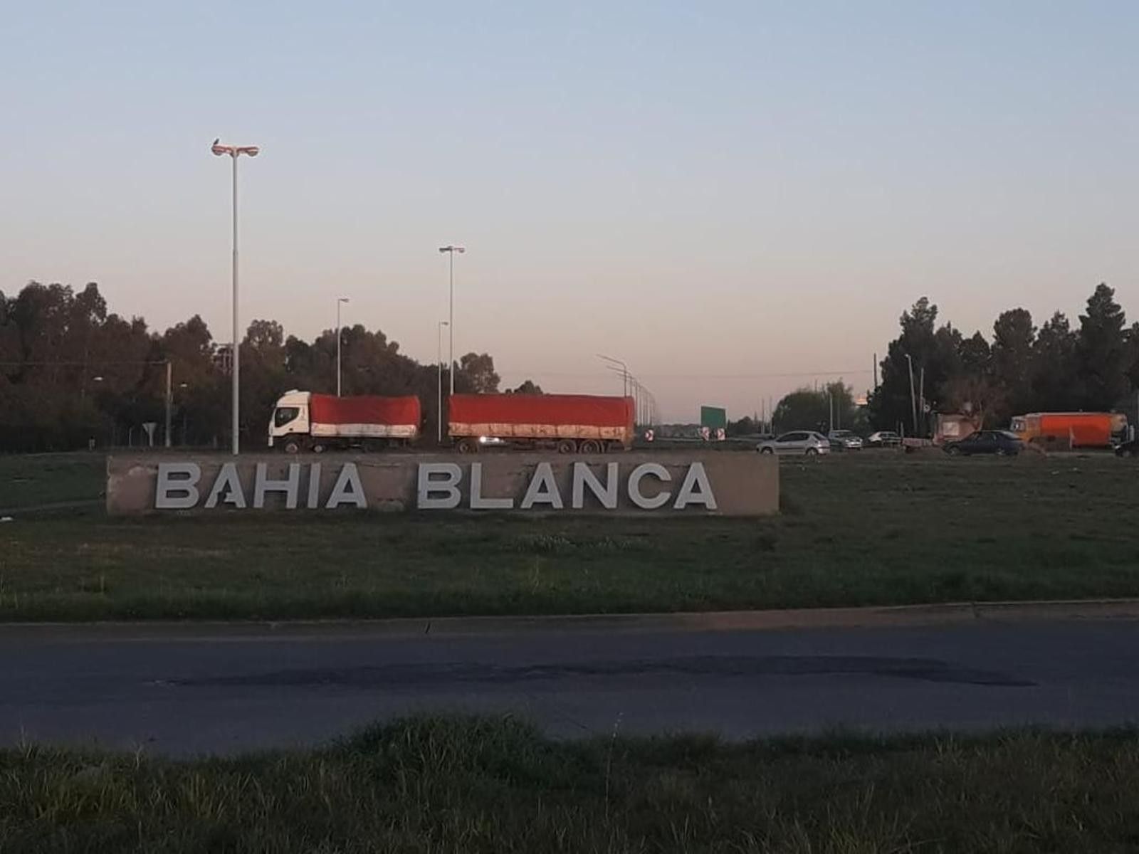 ruta 33 · Bahia Blanca — foto 4