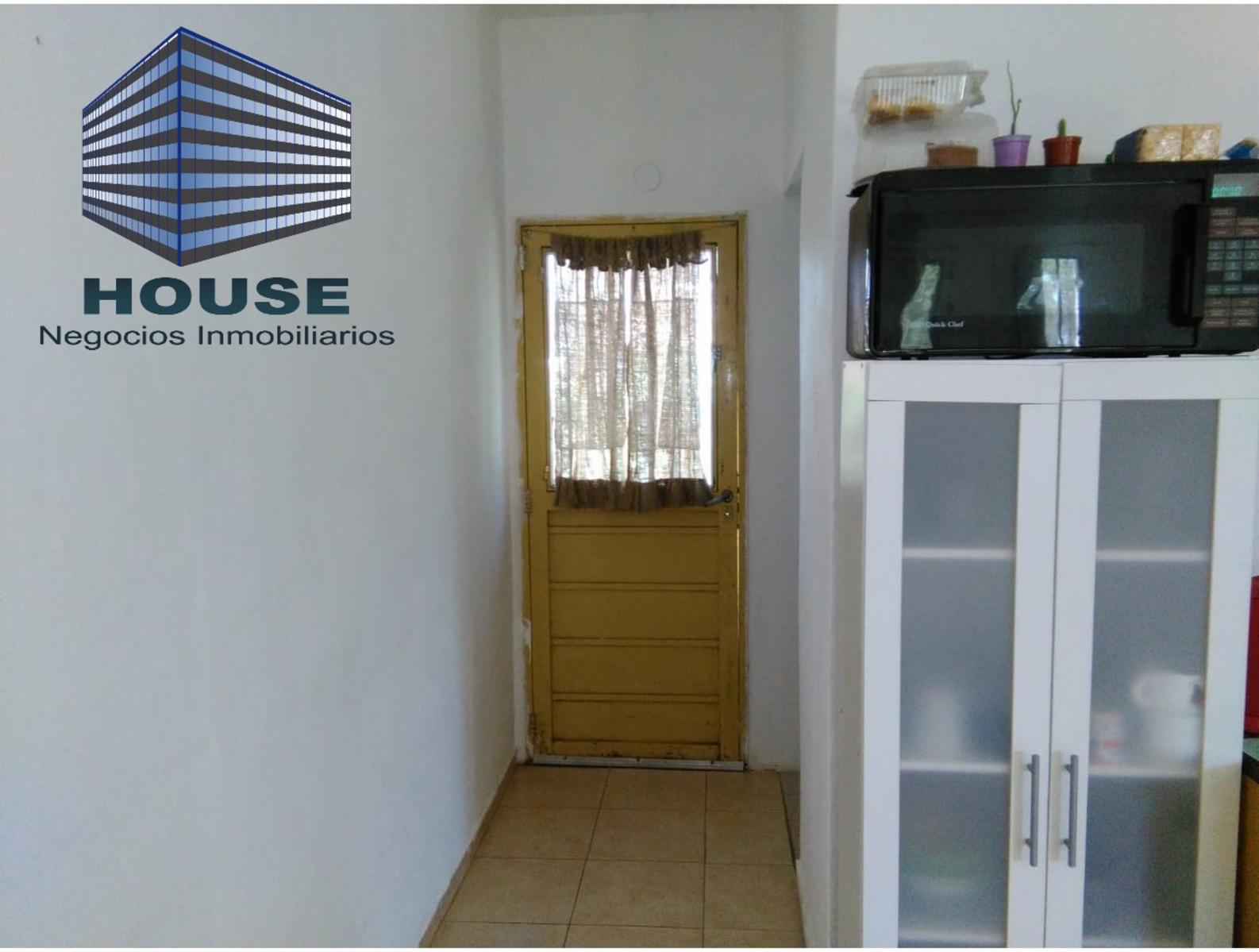 CALATHEA 4934 · Colón — foto 5