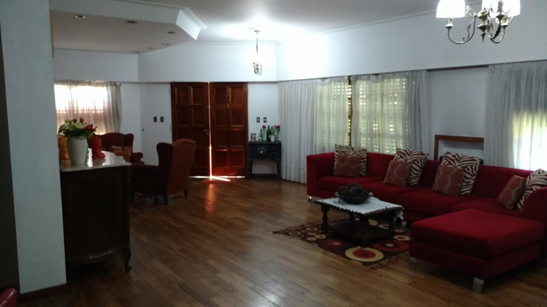 BOLIVAR · Hurlingham — foto 4