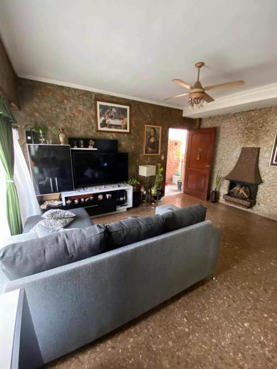 GREGORIO DE LAFERRERE 5642 · Mataderos — foto 4