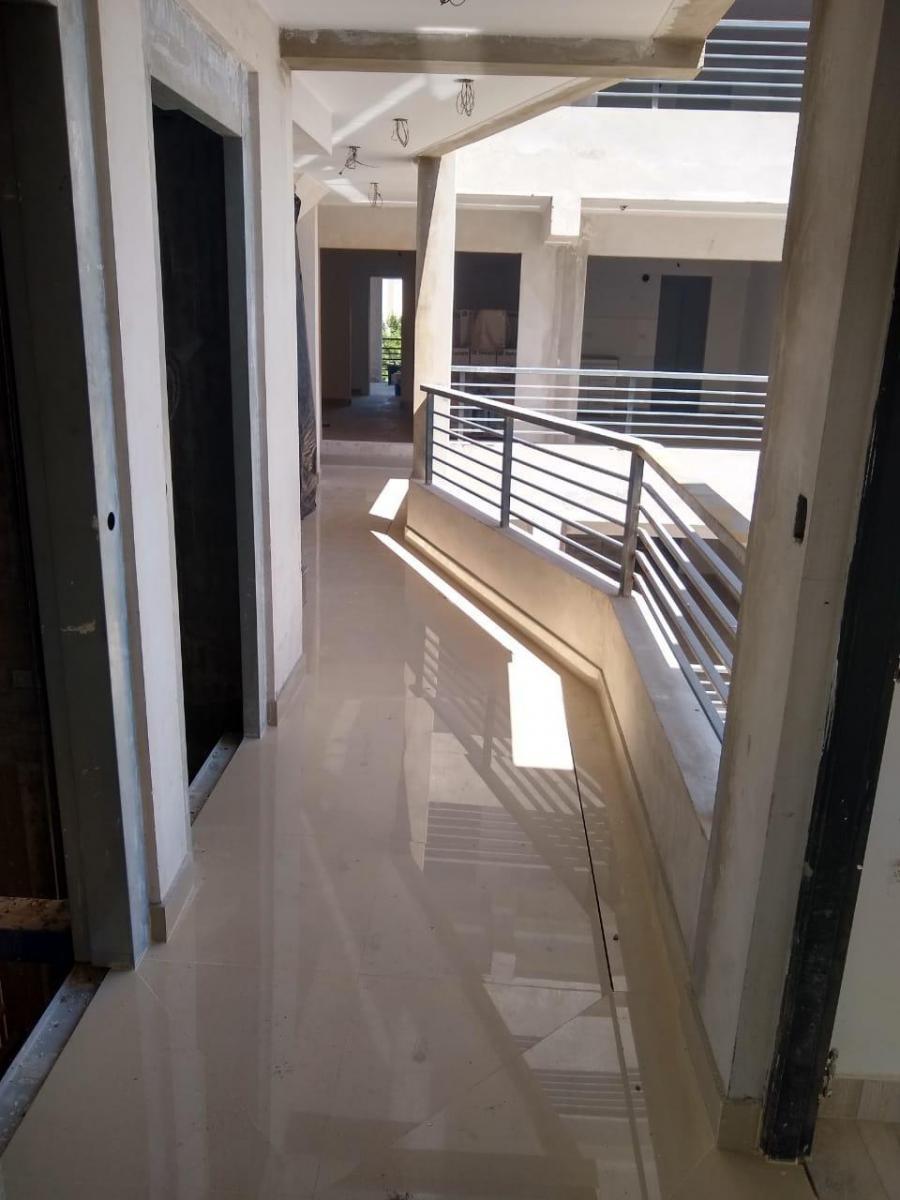 La Roche 343 · Morón — foto 8