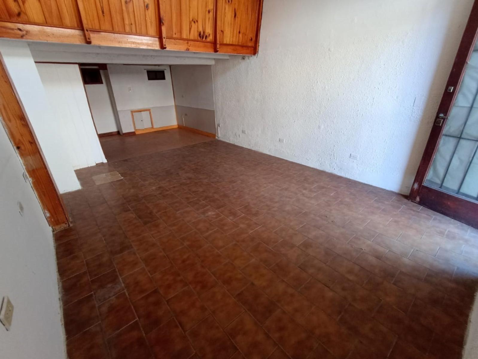 Calle 18 · General Alvarado — foto 3