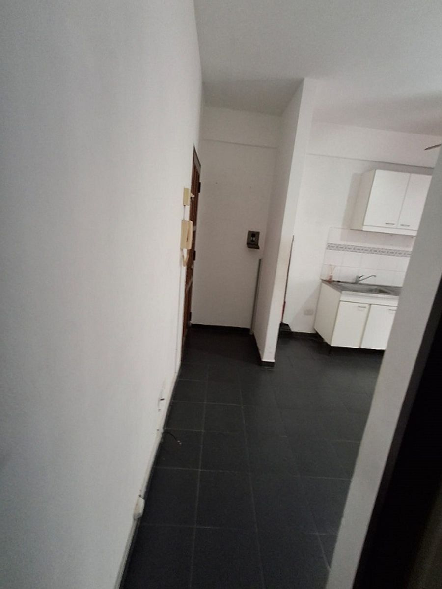 DARRAGUEIRA 200 · Lomas De Zamora — foto 13